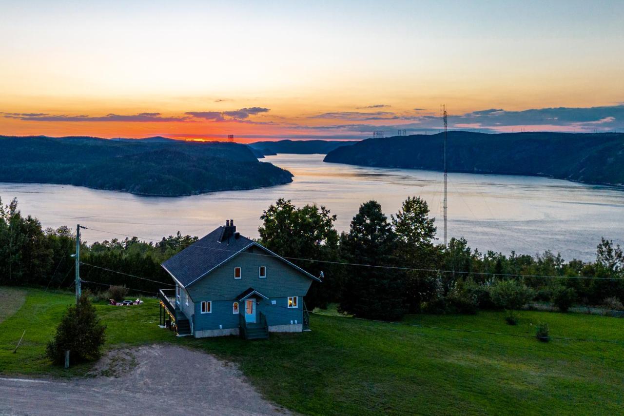 Montfjord - Chalets, Vue Spectaculaire Et Spa. Chantafjord #4 Sacre-Coeur Exteriér fotografie